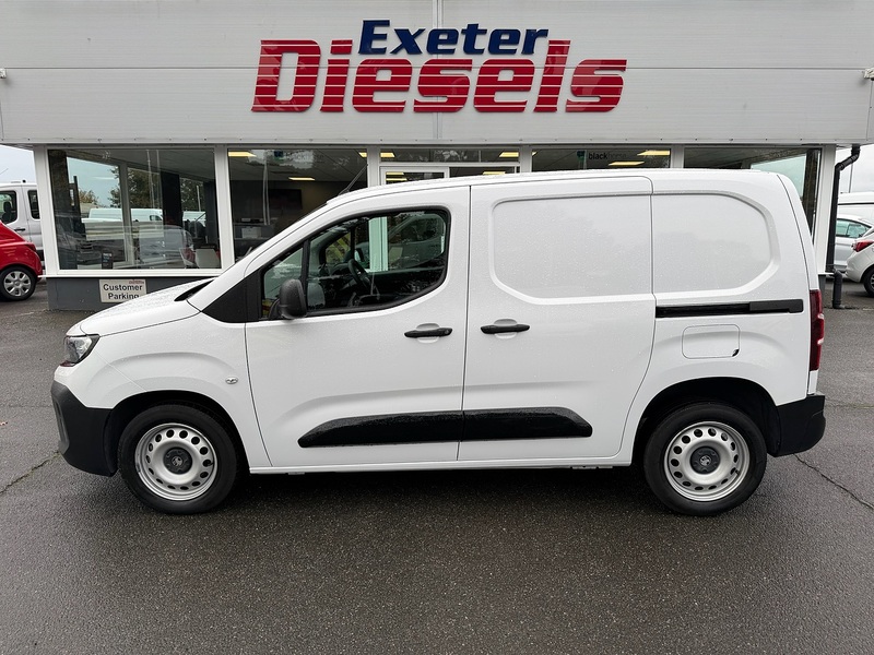 Vauxhall Combo Turbo D 2300 Prime L1 - U6676