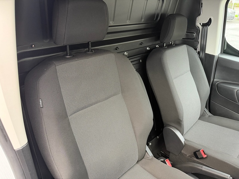Vauxhall Combo Turbo D 2300 Prime L1 - U6676