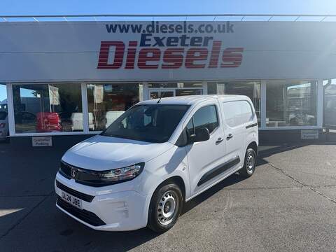 Vauxhall Combo 1.3 CDTi Car Derived Van 3dr Diesel Manual FWD L1 H1 (s/s) Start/Stop (104 g/km, 74 bhp)
