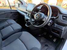 Renault Trafic dCi Blue SL28 Business+ - U6695