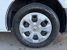 Renault Trafic dCi Blue SL28 Business+ - U6695