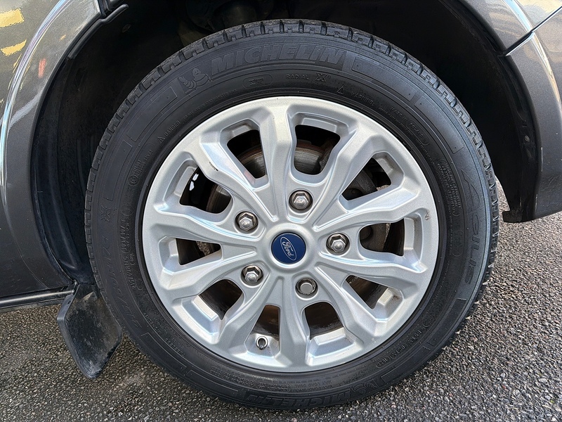Ford Tourneo Custom 320 EcoBlue Titanium L2 - U6705