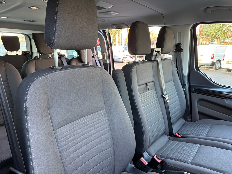 Ford Tourneo Custom 320 EcoBlue Titanium L2 - U6705
