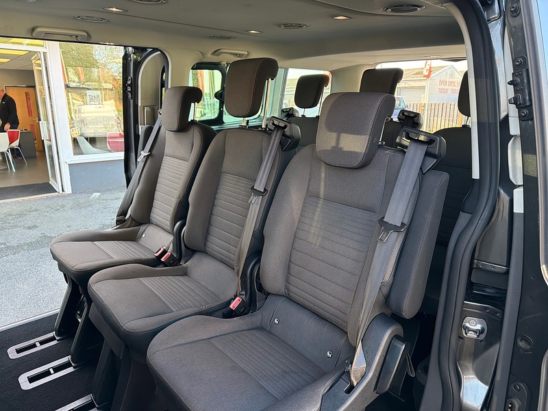 Ford Tourneo Custom 320 EcoBlue Titanium L2 - U6705