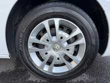 Vauxhall Vivaro Turbo D 2900 Sportive - U6728