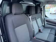 Vauxhall Vivaro Turbo D 2900 Sportive - U6728