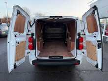 Vauxhall Vivaro Turbo D 2900 Sportive - U6728
