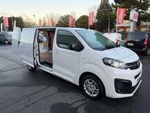 Vauxhall Vivaro Turbo D 2900 Sportive - U6728