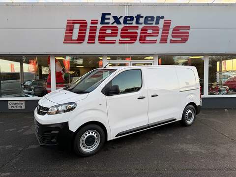 Vauxhall Vivaro 1.5 Turbo D 2900 Sportive Panel Van 6dr Diesel Manual L2 H1 Euro 6 (s/s) (100 ps)
