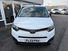Toyota PROACE CITY BlueHDi Icon - U6743