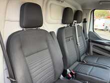 Ford Transit Custom 300 EcoBlue Limited - U6744