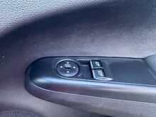 Ford Transit Courier EcoBoost Limited - U6751