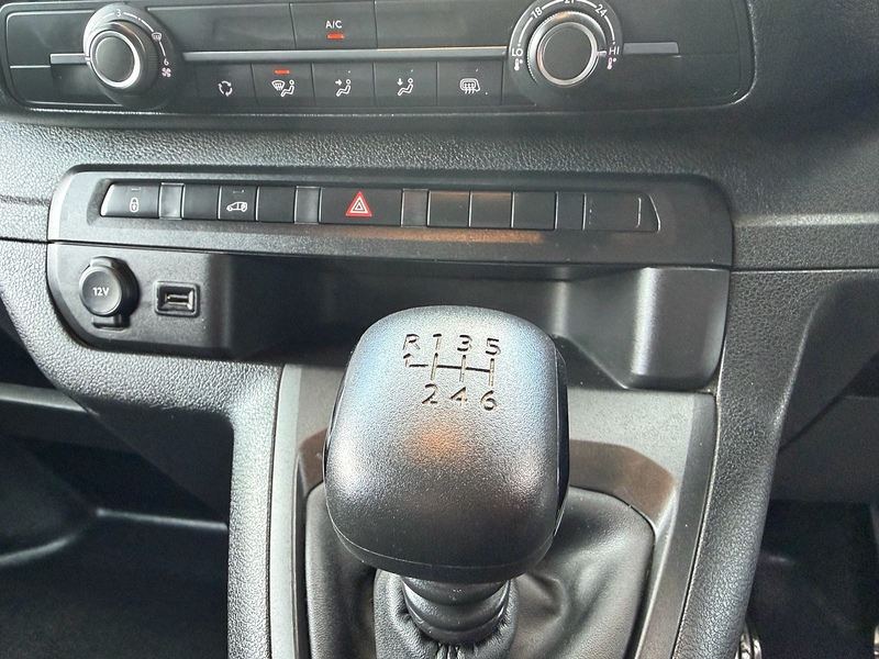 Citroen Dispatch BlueHDi 1400 Enterprise Edition XL - U6754