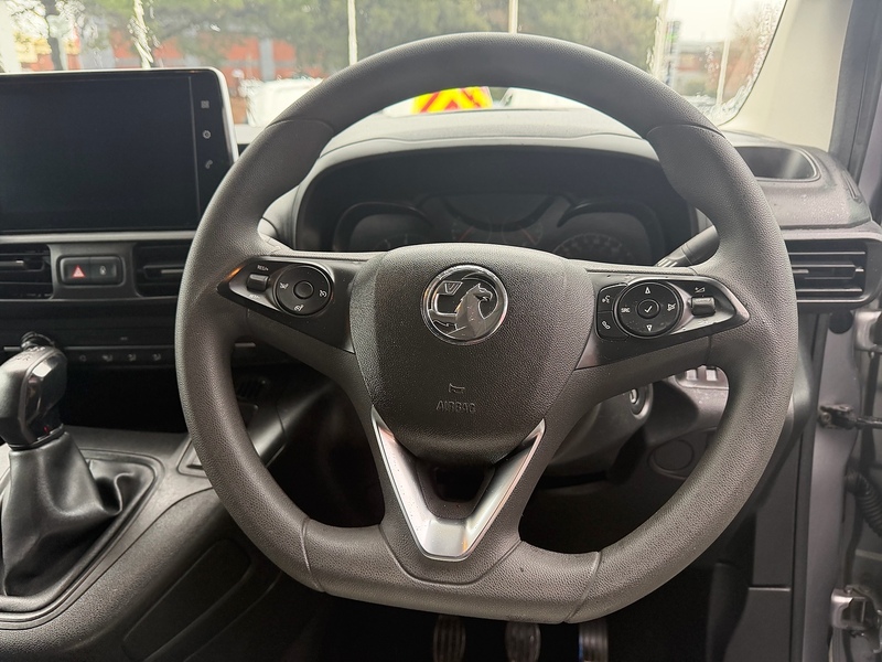 Vauxhall Combo Turbo D 2000 Griffin L1H1 - U6757