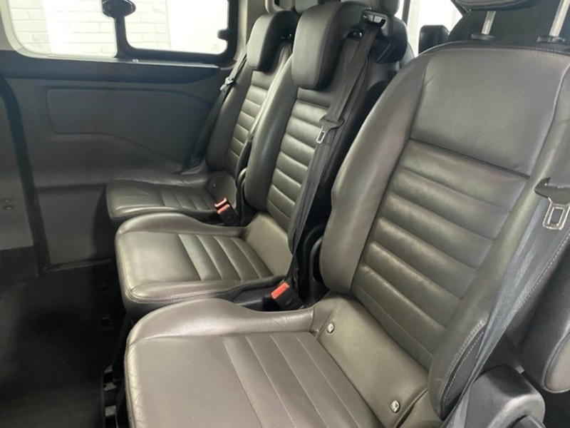 Ford Tourneo Custom 320 EcoBlue Titanium L2 - U6769