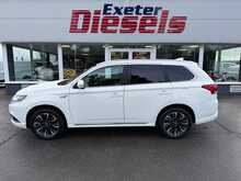 Mitsubishi Outlander 2.0 12kWh 3h SUV - U6771