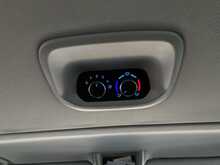 Ford Tourneo Custom 320 EcoBlue Titanium - U6774