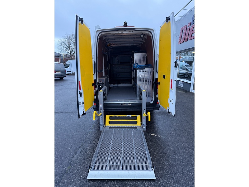 Volkswagen Crafter TDI CR30 Startline - U6777