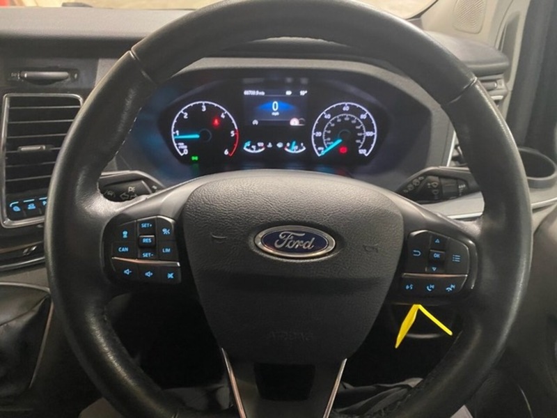 Ford Tourneo Custom 320 EcoBlue Titanium - U6778