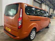 Ford Tourneo Custom 320 EcoBlue Titanium - U6778