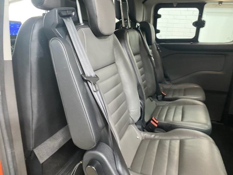 Ford Tourneo Custom 320 EcoBlue Titanium - U6778