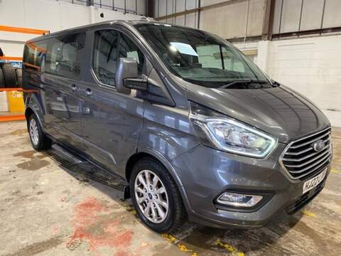 Ford Tourneo Custom 2.0 320 EcoBlue Titanium Minibus Double Cab 5dr Diesel Manual L2 Euro 6 (s/s) (130 ps)