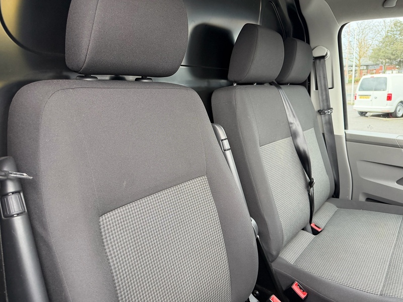Volkswagen Transporter TDI T28 Startline SWB - U6790