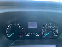 Ford Transit Custom 300 EcoBlue Leader - U6803