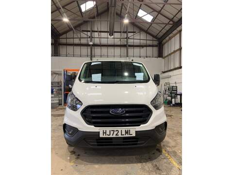 Ford Transit Custom 2.0 300 EcoBlue Leader Panel Van 5dr Diesel Manual L2 H1 Euro 6 (s/s) (105 ps)
