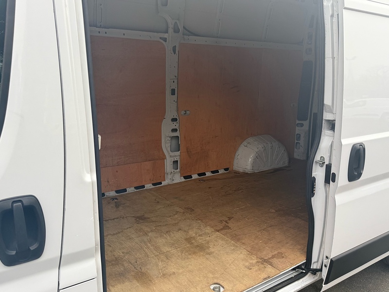 Citroen Relay BlueHDi 35 Enterprise Edition L3H3 - U6820