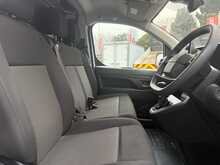 Vauxhall Vivaro 2.0 Turbo D Prime XL - U6825