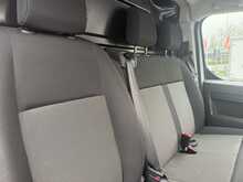 Vauxhall Vivaro 2.0 Turbo D Prime XL - U6825