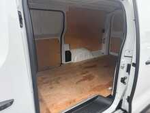 Vauxhall Vivaro 2.0 Turbo D Prime XL - U6825