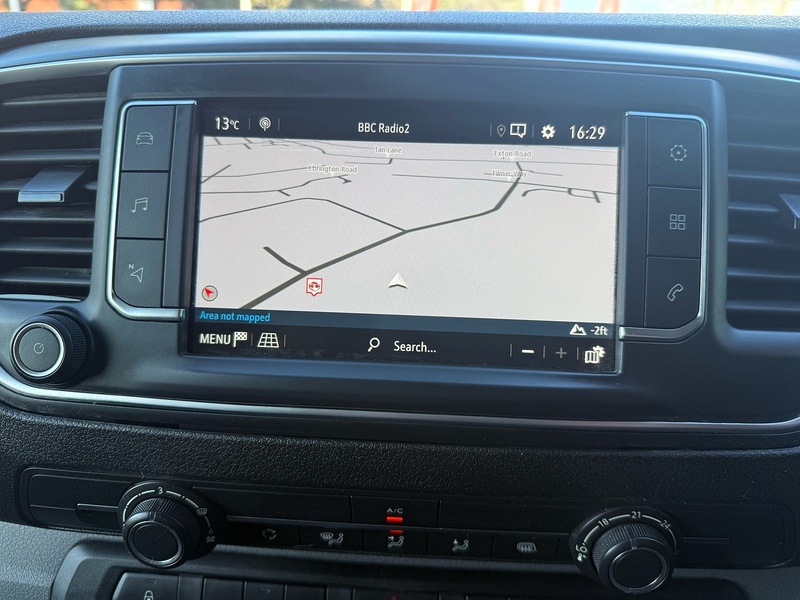 Vauxhall Vivaro Turbo D 2900 Dynamic L2 - U6844