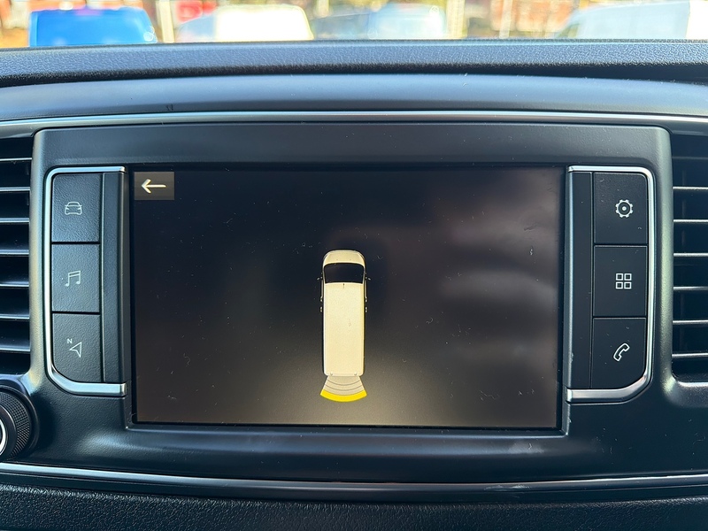 Vauxhall Vivaro Turbo D 2900 Dynamic L2 - U6846