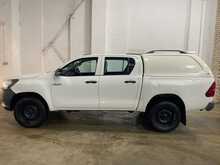 Toyota Hilux D-4D Active - U6850