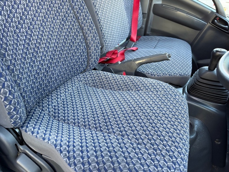 Isuzu Grafter D N35 - U6851