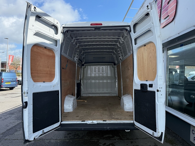 Citroen Relay BlueHDi 35 Enterprise Edition L4H3 - U6857