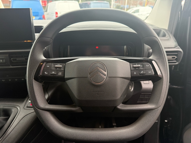 Citroen Berlingo BlueHDi 950 Enterprise XL - U6860