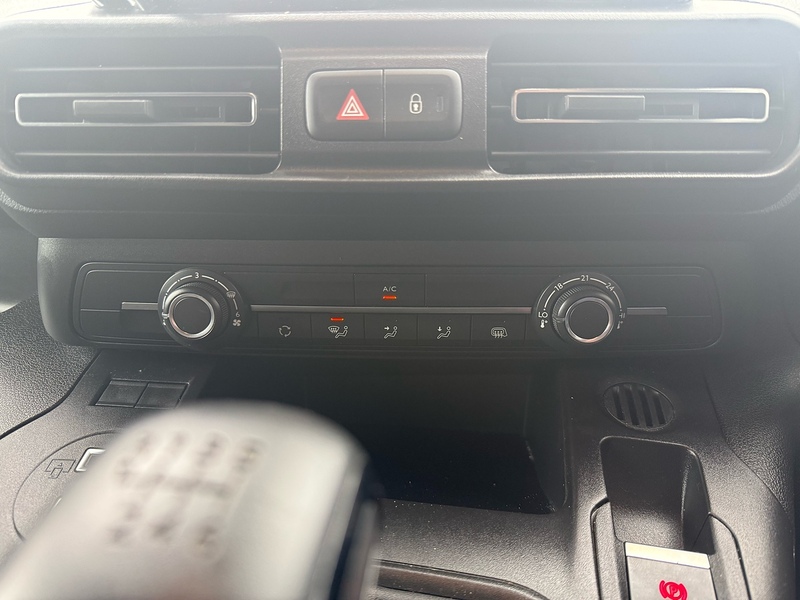 Citroen Berlingo BlueHDi 950 Enterprise XL - U6860