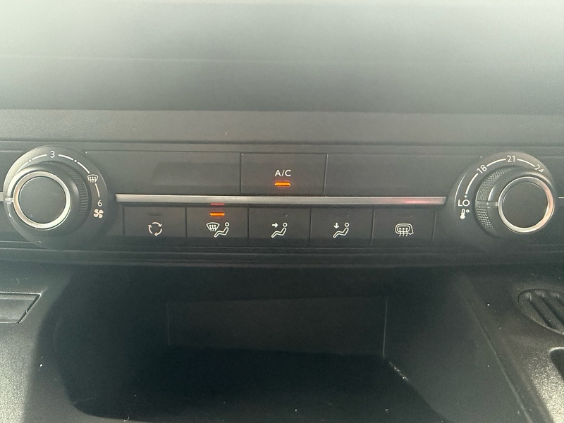 Citroen Berlingo BlueHDi 950 Enterprise XL - U6860