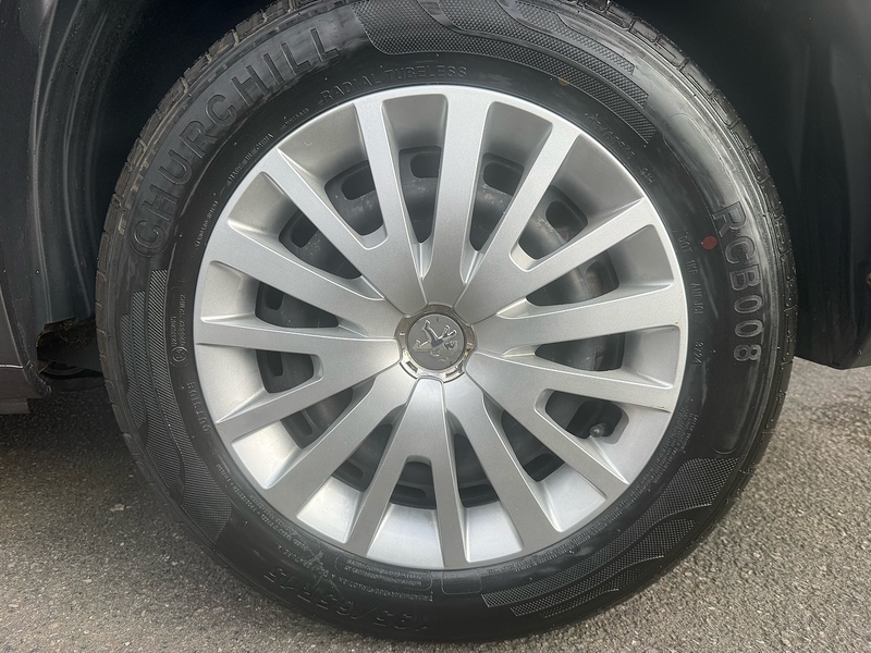 Peugeot Partner BlueHDi 650 Professional - U6875