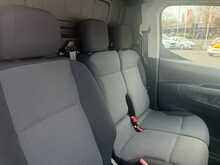 Peugeot Partner BlueHDi 650 Professional - U6875