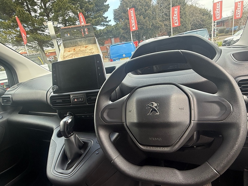 Peugeot Partner BlueHDi 650 Professional - U6876