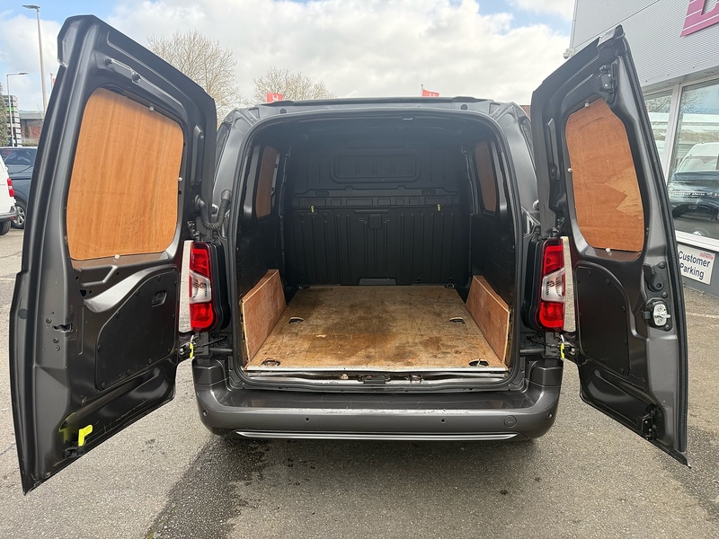 Peugeot Partner BlueHDi 650 Professional - U6876