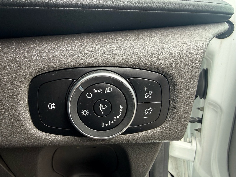 Ford Transit Custom 280 EcoBlue Leader - U6892