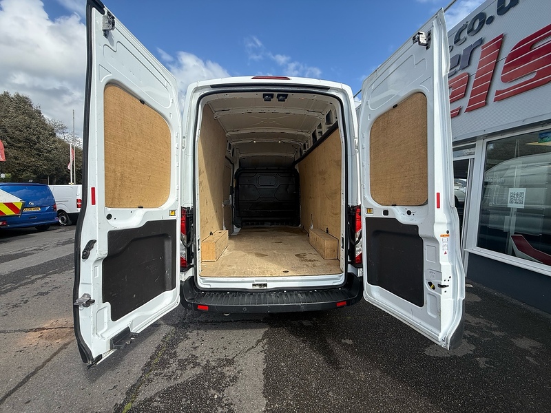 Ford Transit 350 EcoBlue Leader - U6895