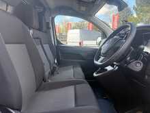 Vauxhall Vivaro Turbo D 2900 Pro - U6896