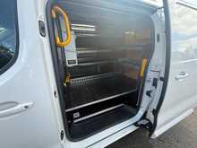 Vauxhall Vivaro Turbo D 2900 Pro - U6896