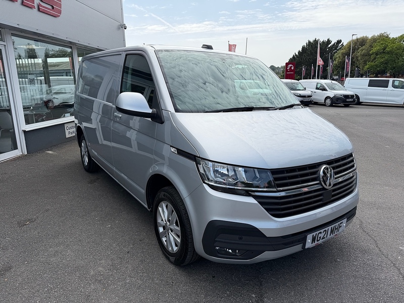 Volkswagen Transporter TDI T28 Highline SWB - U6898
